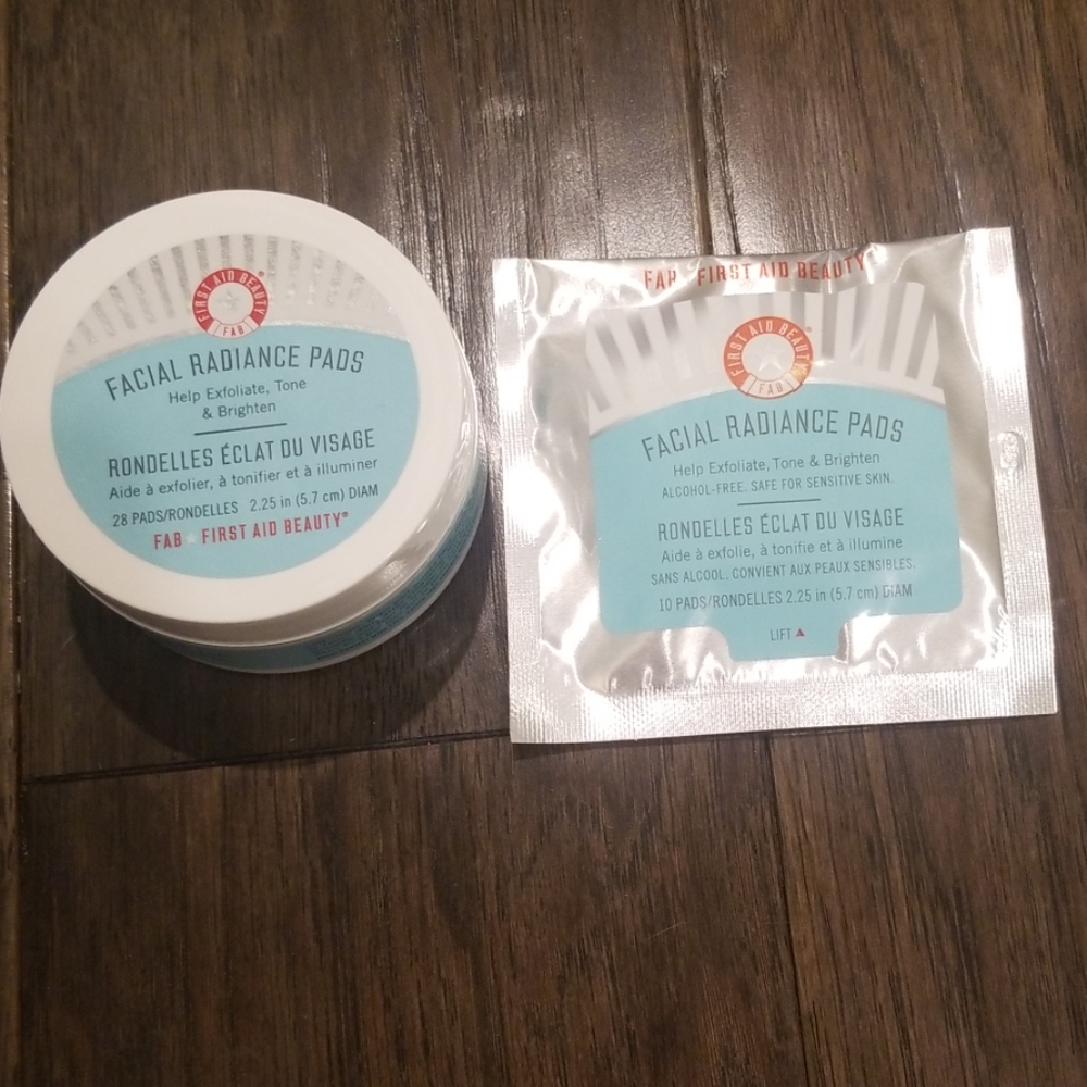 Exfoliating Facial Pads